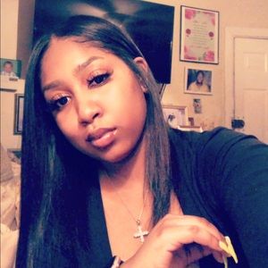 Meet your Posher, Jasmine